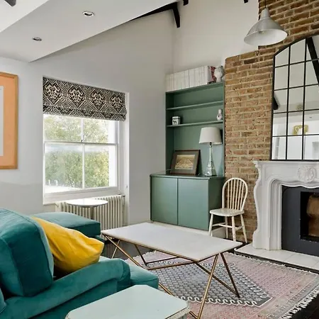 Long Stay Discounts- 1 Bed Bohemian Loft Style Apt